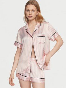 Піжама Victoria's Secret Satin Short Pajama Set Pink Stripe &mdash; основне фото товару, вигляд спереду