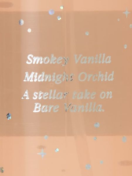 Спрей для тіла Victoria's Secret Bare Vanilla Starlit Fragrance Mist &mdash; основне фото товару, вигляд спереду