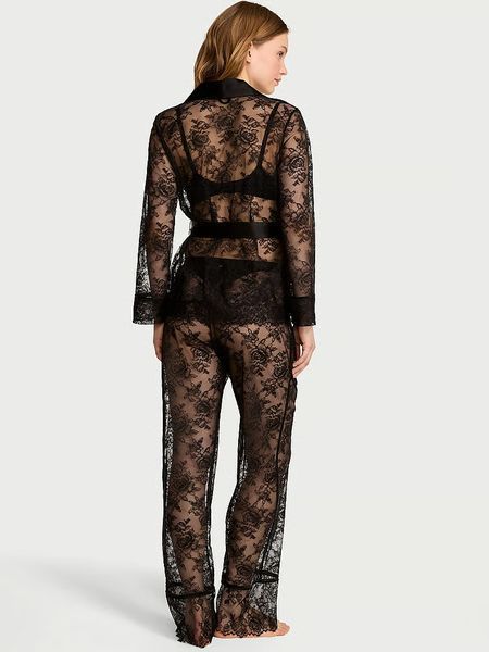 Спокуслива Мережевна Піжама Victoria's Secret  Rose Lace Long Pajama Set  &mdash; основне фото товару, вигляд спереду