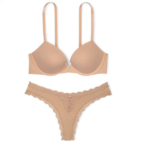 Комплект білизни Victoria's Secret Dream Angels Smooth Push-Up Bra & Lace-Trim Thong Panty Praline 13235 фото