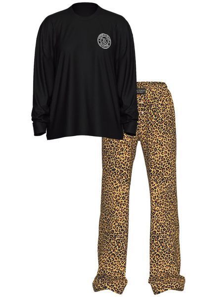 Фланелева піжама Victoria's Secret Flannel Long-Sleeve Tee-Jama Set  &mdash; основне фото товару, вигляд спереду