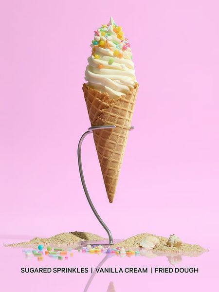 Спрей для тіла Victoria's Secret Waffle Cone Body Mist  &mdash; основне фото товару, вигляд спереду