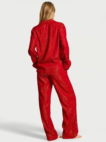 Фланелева піжама Victoria's Secret Flannel Long Pajama Set  &mdash; основне фото товару, вигляд спереду