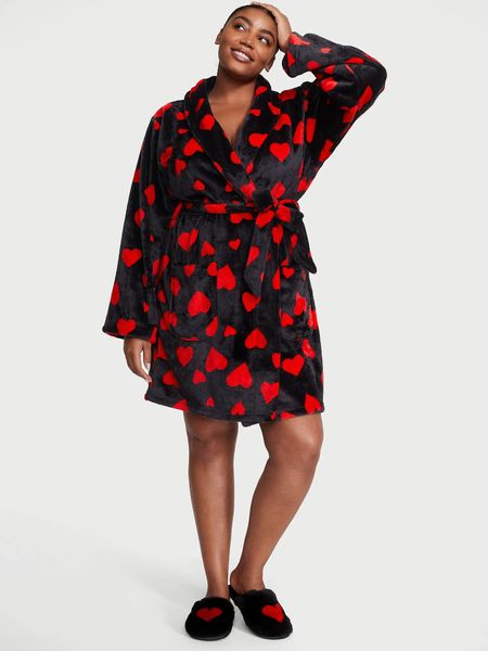 Халат Victoria's Secret Short Cozy Robe Black Lipstick Hearts 26737690 фото