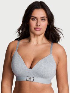 Бюстгальтер Victoria's Secret The T-Shirt Shine Patch Lightly Lined Wireless Bra  &mdash; основне фото товару, вигляд спереду