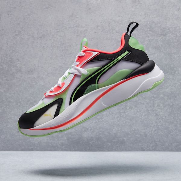 Жіночі кросівки PUMA RS-Curve CLights 498552 фото