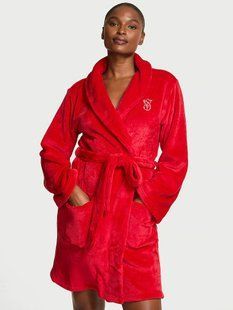 Халат Victoria's Secret Cozy Plush Robe Red &mdash; основне фото товару, вигляд спереду