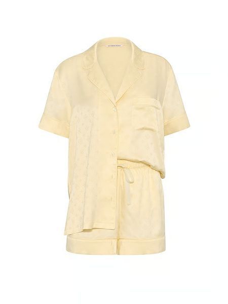 Піжама Сатинова Victoria's Secret Signature Satin Short Pajama Set Sunny Honey &mdash; основне фото товару, вигляд спереду