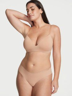 Безшовні трусики Victoria's Secret No-Show Cotton Thong Panty Praline &mdash; основне фото товару, вигляд спереду
