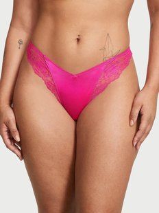 Трусики стрінги Victoria's Secret Very Sexy Rose Lace-Trim High-Leg Thong Panty &mdash; основне фото товару, вигляд спереду