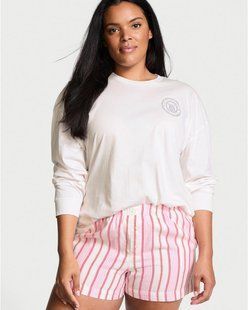 Фланелева піжама Victoria's Secret Flannel Long-Sleeve Tee-Jama Set &mdash; основне фото товару, вигляд спереду