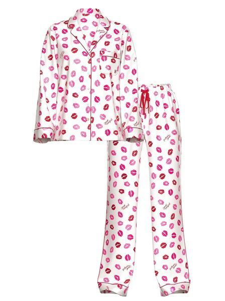 Піжама Сатинова  Victoria's Secret Glazed Satin Long Pajama Set Coconut White & Lipstick Kisses &mdash; основне фото товару, вигляд спереду