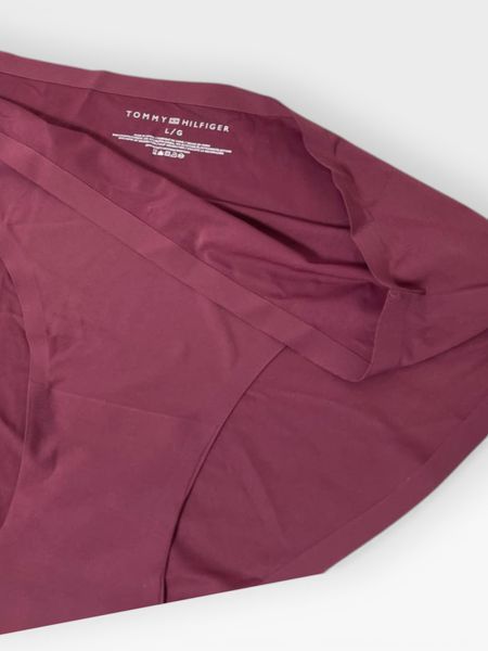 Трусики бікіні Tommy Hilfiger No Show Panty Burgundy &mdash; основне фото товару, вигляд спереду