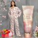Подарунковий набір Victoria's Secret Піжама Satin Long Pajama Set Red Hearts + Лосьйон для тіла  Bare Vanilla Daydream Lotion &mdash; фото , вигляд з різних ракурсів