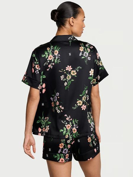 Піжама Victoria's Secret Signature Satin Short Pajama Set Black Botanical &mdash; основне фото товару, вигляд спереду
