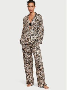 Піжама Victoria's Secret Satin Long Pajama Set &mdash; основне фото товару, вигляд спереду