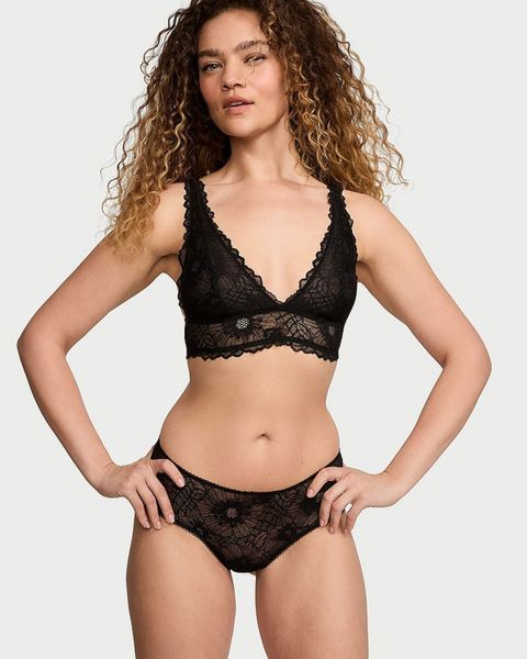 Мережевні Трусики Victoria's Secret Floral Lace Cheeky Panty &mdash; основне фото товару, вигляд спереду