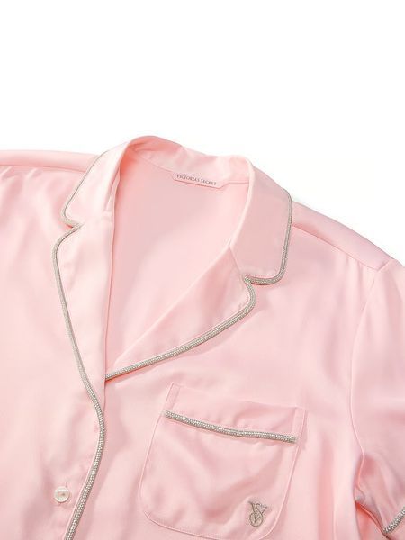 Піжама Victoria's Secret Signature Satin Shine Short Pajama Set  &mdash; основне фото товару, вигляд спереду