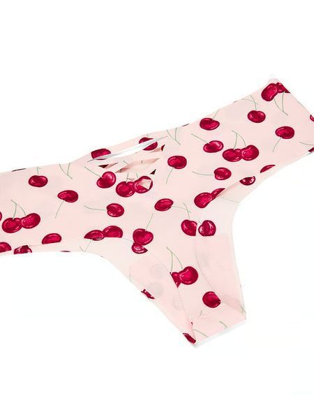 Трусики стрінги Victoria's Secret No Show Strappy Thong Panty &mdash; основне фото товару, вигляд спереду