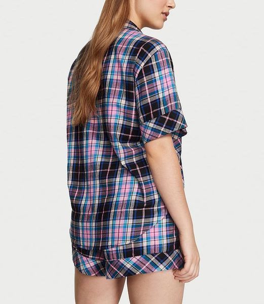 Піжама з шортами Victoria's Secret Flannel Short Pajama Set &mdash; основне фото товару, вигляд спереду
