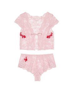 Піжама Victoria's Secret Dare to Dream Lace Flyaway Cami Set &mdash; основне фото товару, вигляд спереду