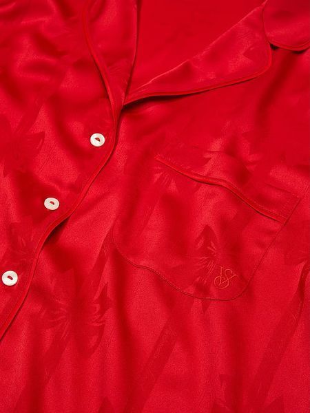 Піжама Сатинова Victoria's Secret Glazed Satin Bow Short Pajama Set  &mdash; основне фото товару, вигляд спереду