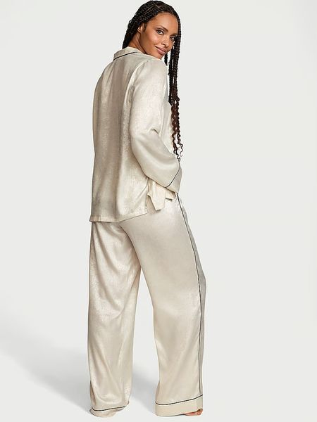 Піжама Victoria's Secret Satin Long Pajama Set New &mdash; основне фото товару, вигляд спереду