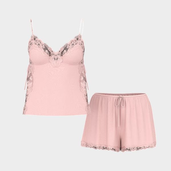 Піжама Victoria's Secret SoSoft™ Modal Ribbed Lace-Trim Cami & Shorts Set — фото товару | VikkyStyle Піжама Victoria's Secret SoSoft™ Modal Ribbed Lace-Trim Cami & Shorts Set — основне фото товару, вигляд спереду