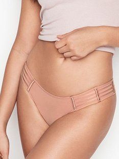 Трусики бікіні Victoria's Secret Very Sexy Cheeky Panty Praline Victoria's Secret &mdash; основне фото товару, вигляд спереду