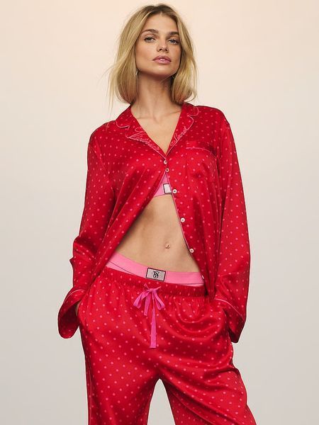 Піжама Сатинова Victoria's Secret Satin Long Pajama Set &mdash; основне фото товару, вигляд спереду