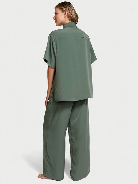 Піжама Victoria's Secret Luxe Crepe Sleep Set  &mdash; основне фото товару, вигляд спереду