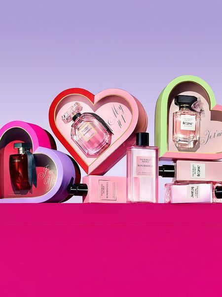 Парфуми Victoria's Secret  Fine Fragrance Tease Limited-Edition Eau de Parfum &mdash; основне фото товару, вигляд спереду