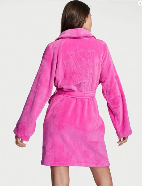 Халат Victoria's Secret Short Cozy Robe Pink 26537596 фото