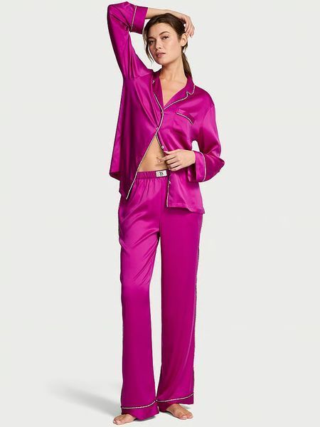 Піжама Сатинова Victoria's Secret Glazed Satin Shine Long Pajama Set — фото товару | VikkyStyle Піжама Сатинова Victoria's Secret Glazed Satin Shine Long Pajama Set — основне фото товару, вигляд спереду