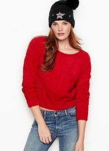 Свитер жіночий зимовий Victoria's Secret Fuzzy Sweater &mdash; основне фото товару, вигляд спереду