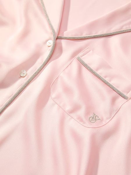 Піжама Victoria's Secret Signature Satin Shine Long Pajama Set &mdash; основне фото товару, вигляд спереду