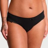 Трусики Victoria&rsquo;s Secret Stretch Cotton Lace-Trim Bikini Panty &mdash; основне фото товару, вигляд спереду