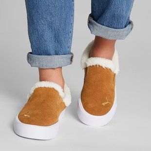 Жіночі сліпони утеплені Puma Bari Comfort Sherpa Women's Slip-On Shoes &mdash; основне фото товару, вигляд спереду