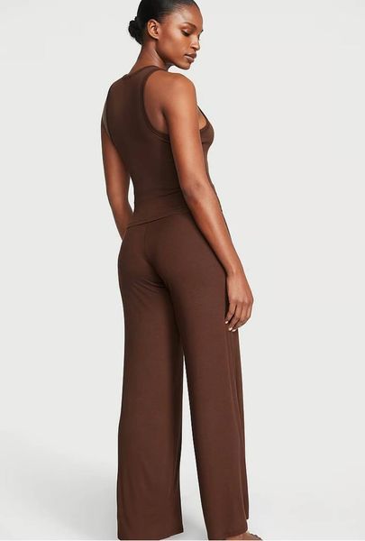 Піжама Модал Victoria's Secret Modal Dark Brown Tank Long Pajamas &mdash; основне фото товару, вигляд спереду