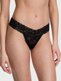 Трусики стринги Victoria's Secret Lace Thong Panty 26894543 фото