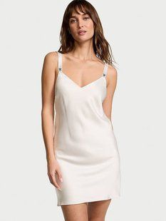Пеньюар Victoria's Secret Shine Strap Satin Strappy-Back Slip 26811399D фото