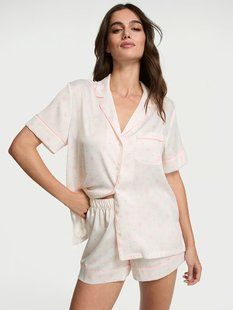 Піжама Сатинова Victoria's Secret Glazed Satin Short Pajama Set &mdash; основне фото товару, вигляд спереду