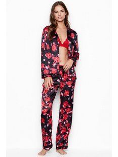 Піжама Victoria's Secret The Satin Long PJ Set Black Floral Print &mdash; основне фото товару, вигляд спереду