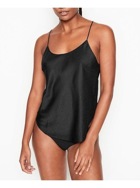 Піжама Victoria's Secret Cami Short PJ Set Satin Black &mdash; основне фото товару, вигляд спереду
