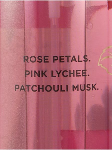 Спрей для тіла Victoria's Secret Rose Lychee Fragrance Mist &mdash; основне фото товару, вигляд спереду
