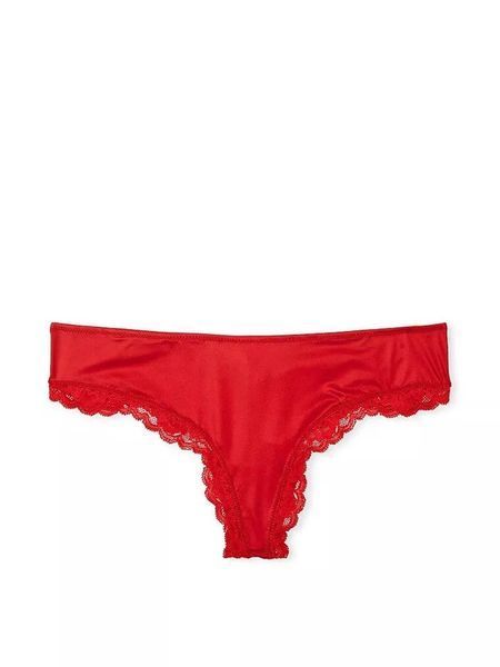 Трусики стрінги Victoria's Secret Very Sexy Smooth Cutout Back Thong Panty &mdash; основне фото товару, вигляд спереду