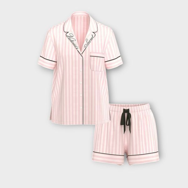 Піжама з шортиками Victoria's Secret Flannel Short Pajama Set — фото товару | VikkyStyle Піжама з шортиками Victoria's Secret Flannel Short Pajama Set — основне фото товару, вигляд спереду