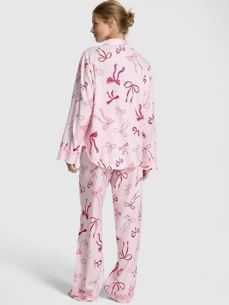 Фланелева піжама Victoria's Secret & Pink Flannel Long Pajama Set  &mdash; основне фото товару, вигляд спереду