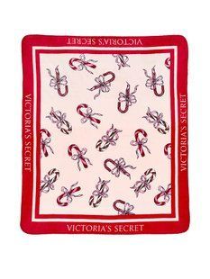 Плед Victoria's Secret Cozy Plush Sherpa Blanket Candy Canes &mdash; основне фото товару, вигляд спереду
