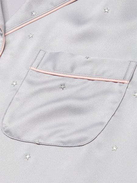 Сатинова піжама Victoria's Secret Glazed Satin Dew Drop Long Pajama Set &mdash; основне фото товару, вигляд спереду